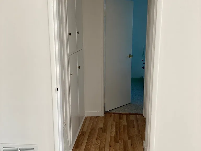 1234 N Laurel Ave — Photo 8