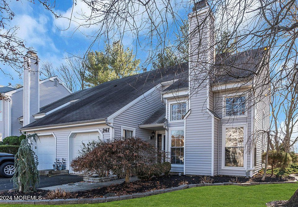1st image of 247 Daffodil Drive