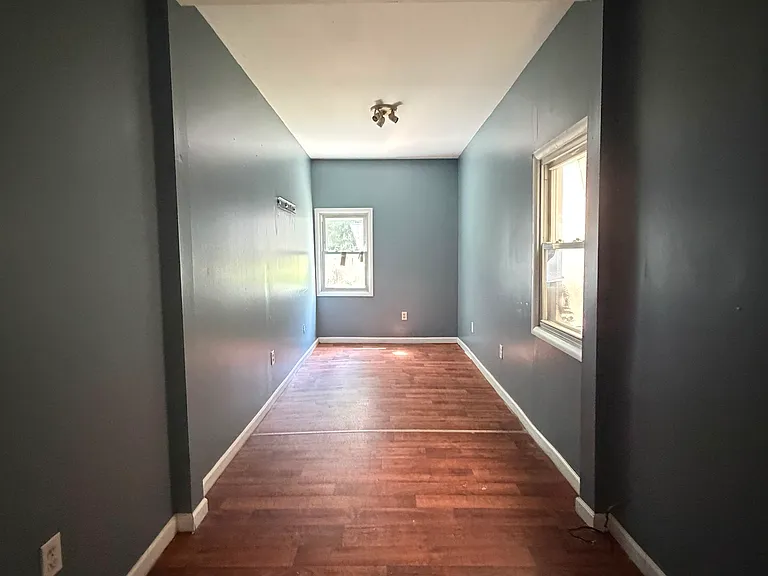 18 Newark St #1 — Photo 3
