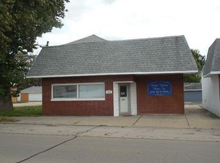 1203 E 4th St, Sterling, IL 61081