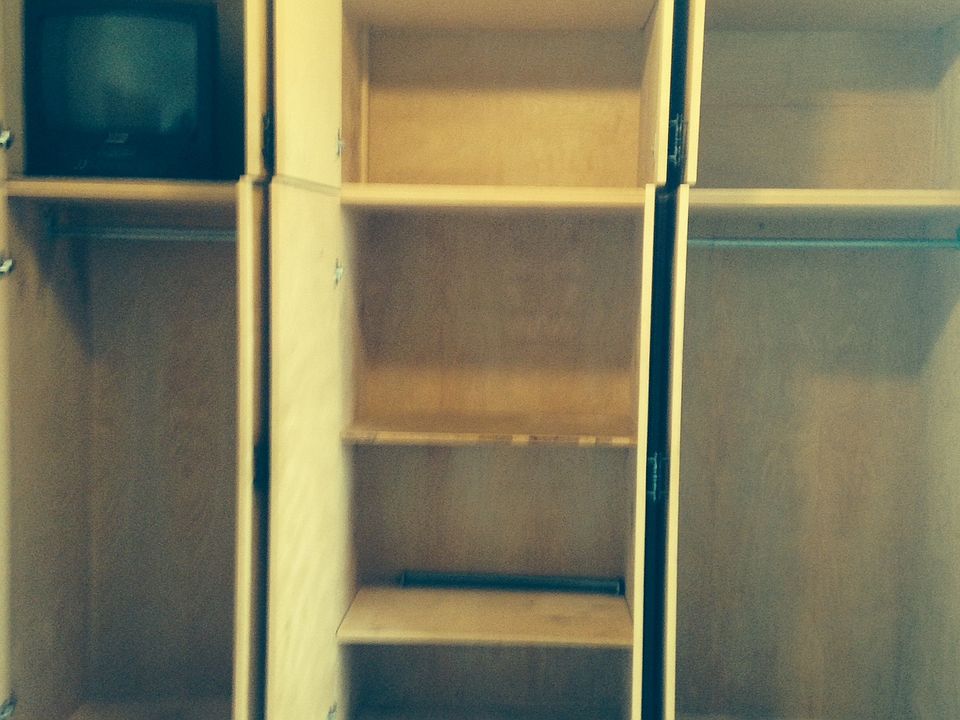2nd image of 2580 42nd St