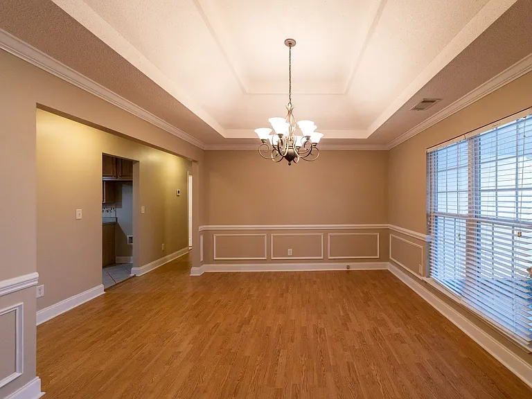 211 Silk Tree Trce — Photo 23