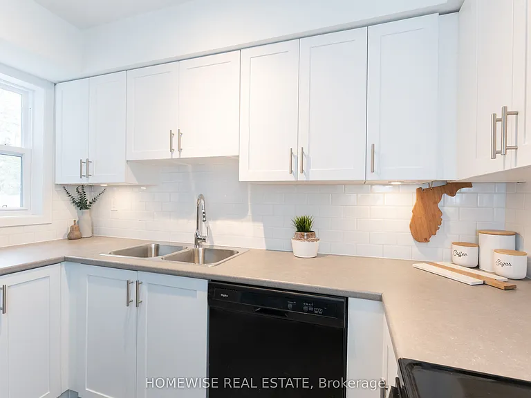 240 Ormond Dr #D6 — Photo 15