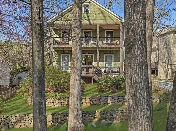 3053 Canfield Dr, Chamblee, GA 30341