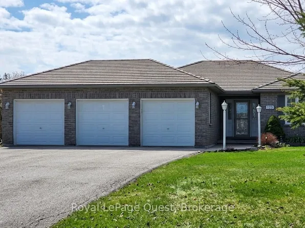 4662 Zachary Cres, Ramara, ON L3V 0K8