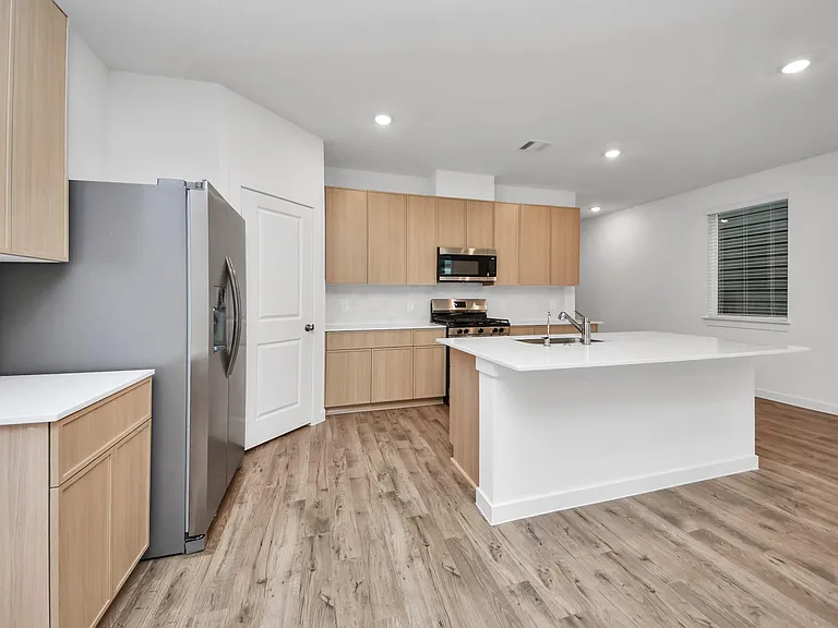 3538 Shearwater St — Photo 5