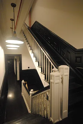 Rented by Bold New York | media 9