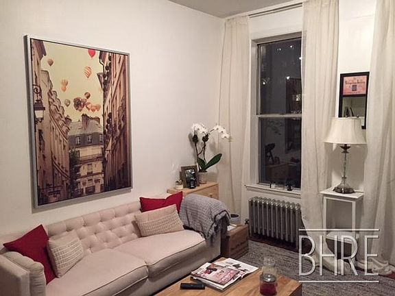 3rd image of 16 Dean St APT 4a
