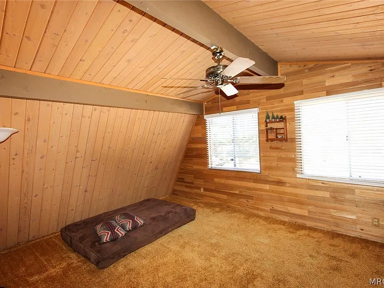692 San Bernardino Ave — Photo 15