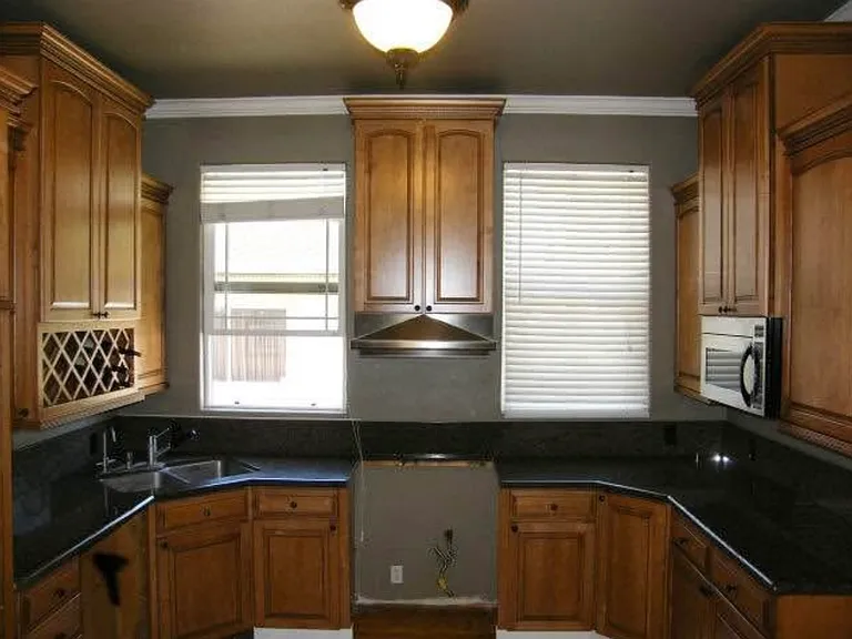 898 S 9th St #1 — Photo 7