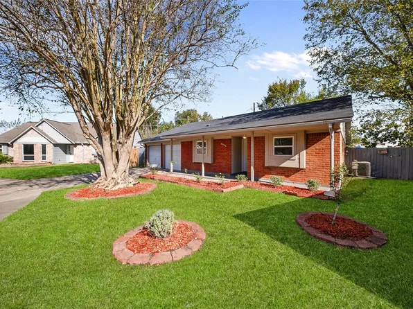 8606 Parkhill Forest Dr, Houston, TX 77088