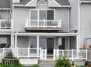 121 Scotts Point, Hampton, VA 23663