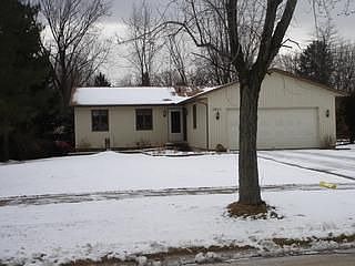 1st image of 3864 Buckingham Dr