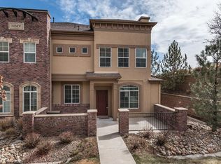 9555 Cedarhurst Ln UNIT B, Littleton, CO 80129