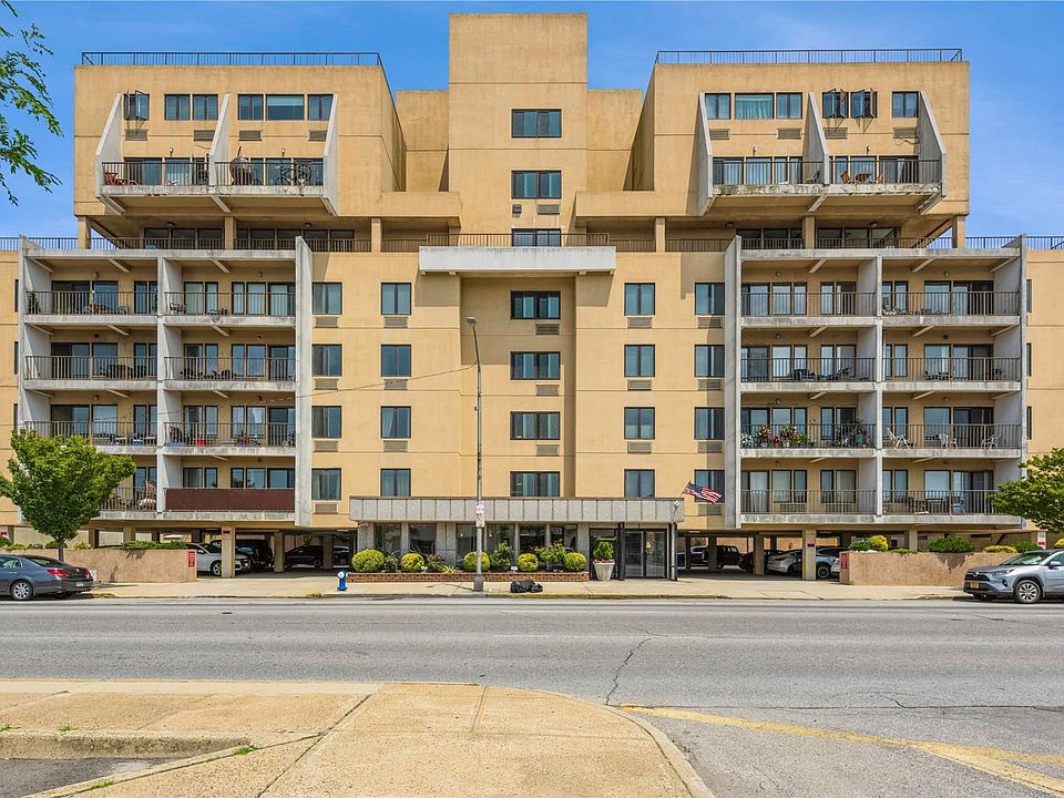 1st image of 235 W Park Avenue #307