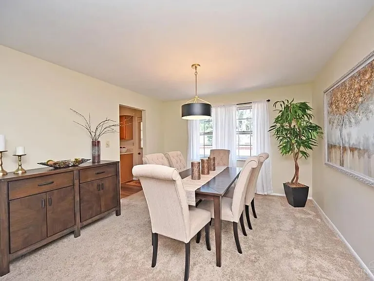 8608 Linderwood Ln — Photo 10