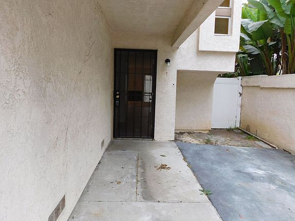 4th image of 4831 King Cir APT D