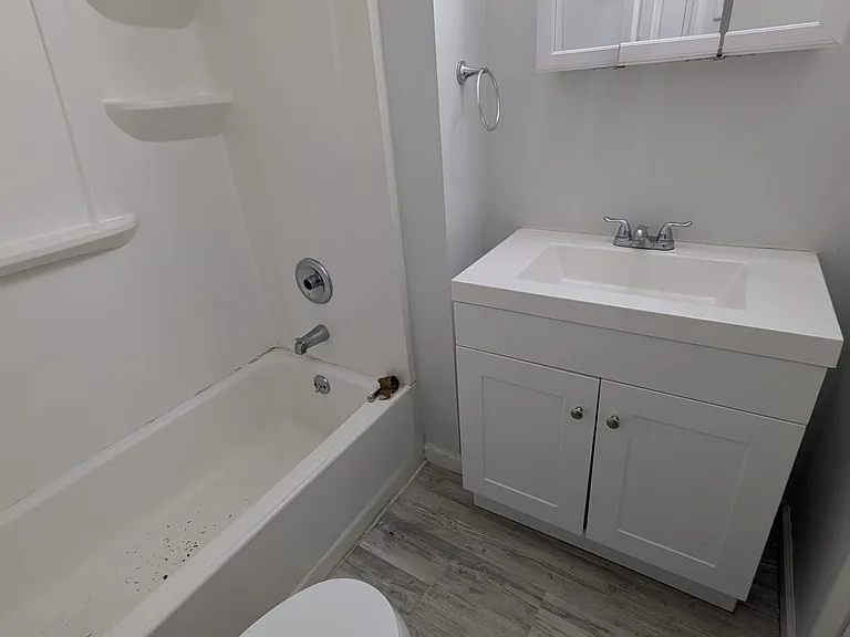 127 Cosey Beach Ave #A2 — Photo 7
