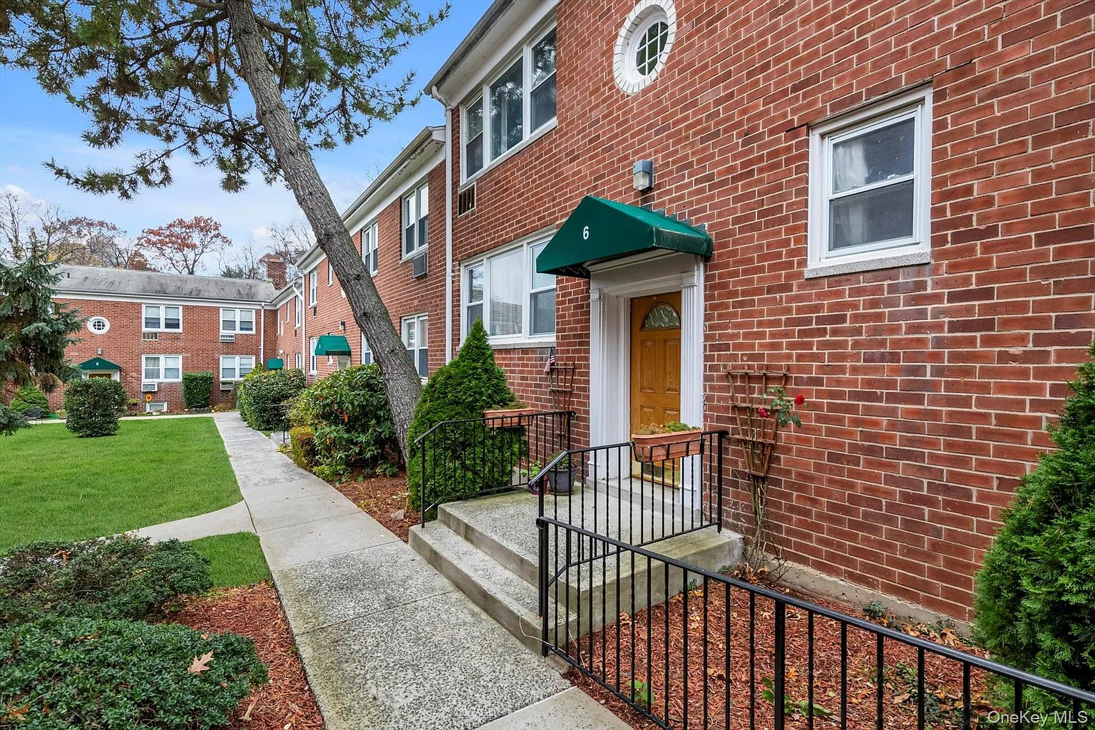 643 Pelham Road #6D photo 1