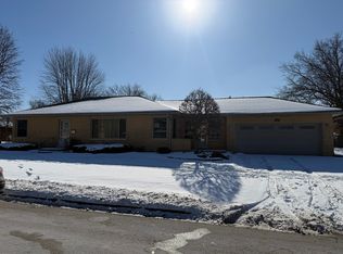 144 E Jackson St, Elmhurst, IL 60126