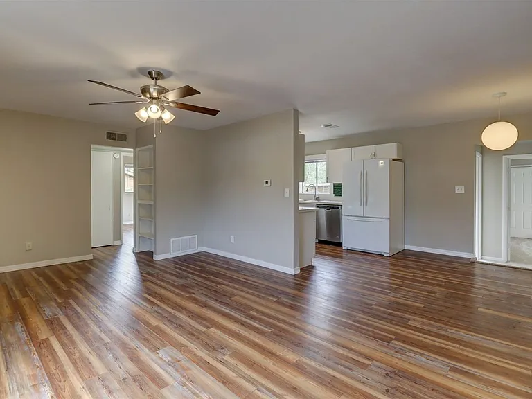 846 Prescott Heights Dr — Photo 5