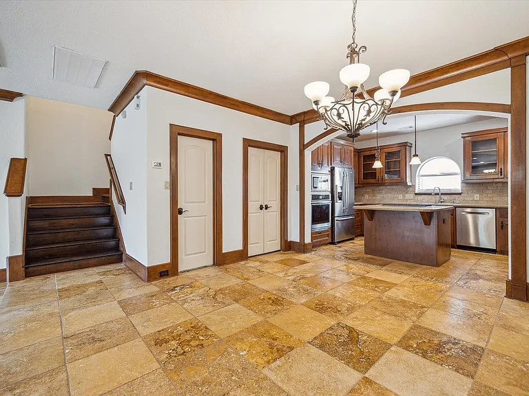 3614 Lancashire Ln — Photo 17