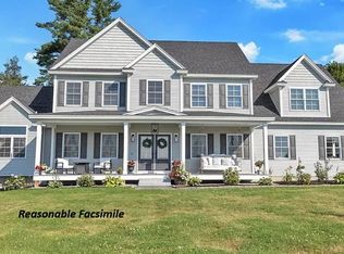 26 Sawmill Ln, New Boston, NH 03070