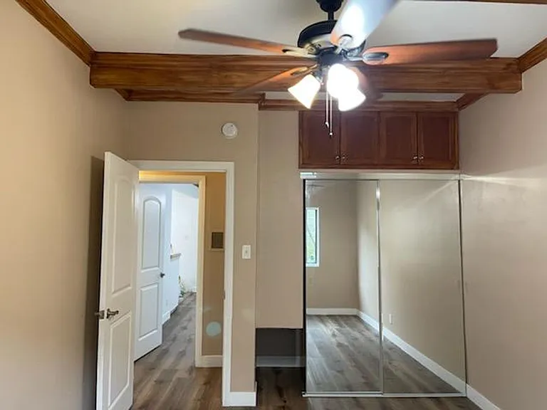 963 N Harvard Blvd — Photo 13