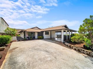 3468 Ala Hinalo St, Honolulu, HI 96818