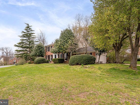 4th image of 3735 Bogner Dr