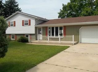 1012 Clear View Dr, West Bend, WI 53090