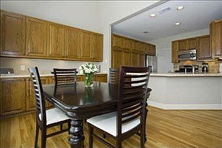 4th image of 3536 Cedarplaza Ln