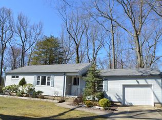 236 Pinecrest Rd, Oakhurst, NJ 07755