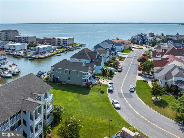 301 S Heron Gull Ct, Ocean City, MD 21842