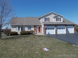 537 Coultas Rd, Winchester, IL 62694