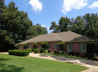 200 Chalet Woods Dr, Prattville, AL 36066