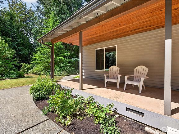 3rd image of 17432 Issaquah Hobart Road SE