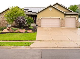 1475 E Harvey Rd, Fruit Heights, UT 84037