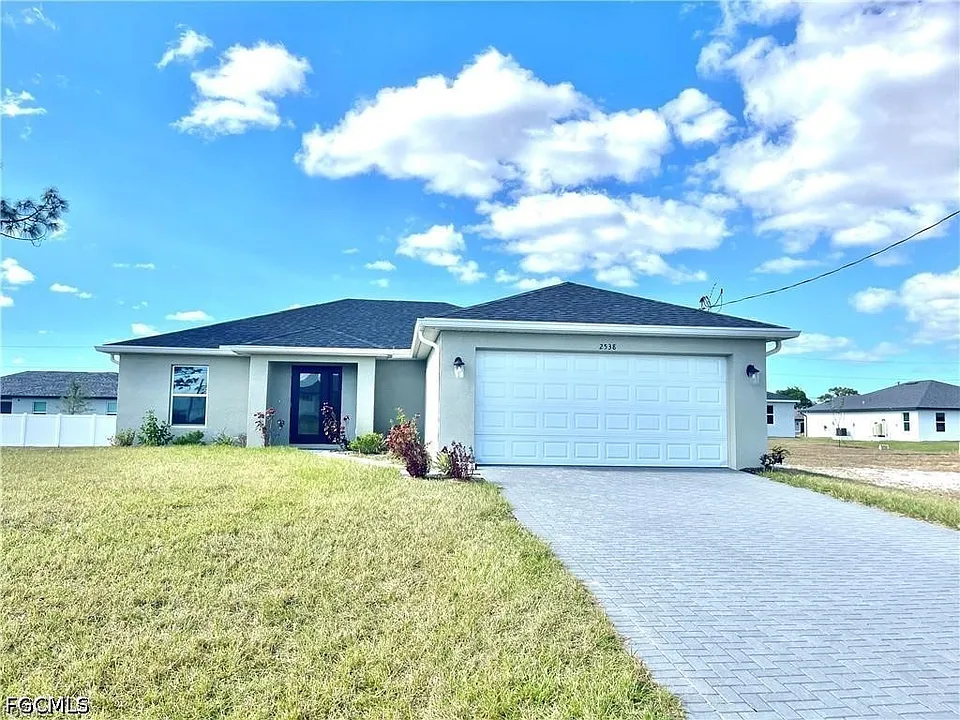2538 NW 24th Pl