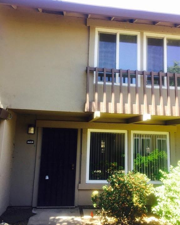 1st image of 8609 La Riviera Dr