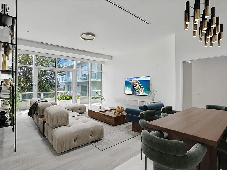 4701 N Meridian Ave #214 — Photo 4