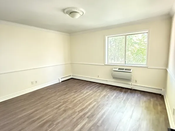 520 Ellsworth Ave #3R, Bronx, NY 10465