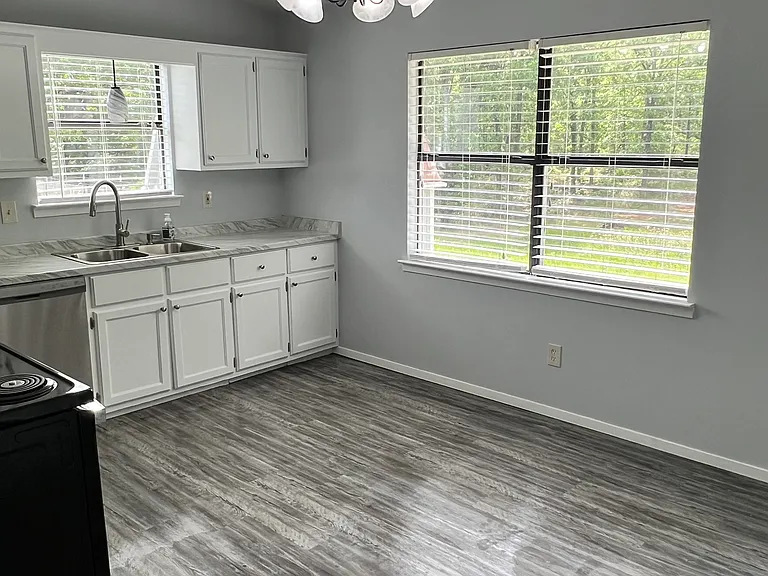 231 County Road 34715 — Photo 7