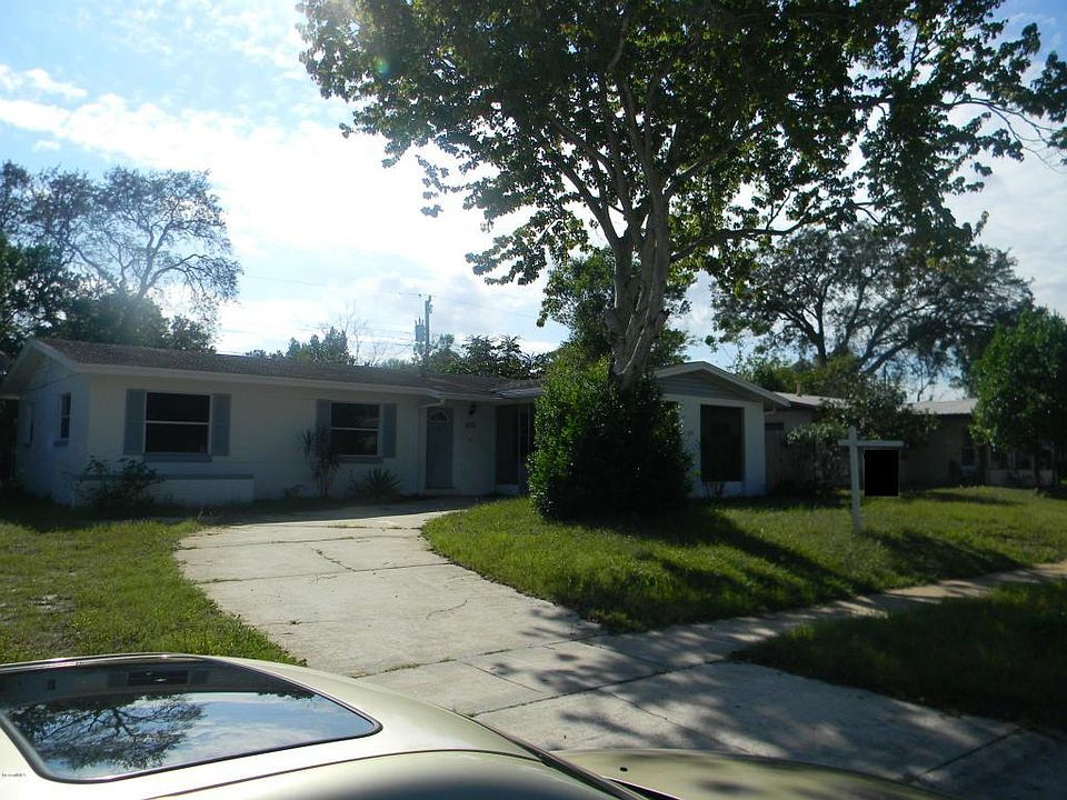 1st image of 525 S Sunrise Dr