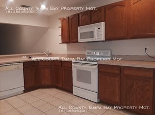 1837 Hammocks Ave, Lutz, FL 33549