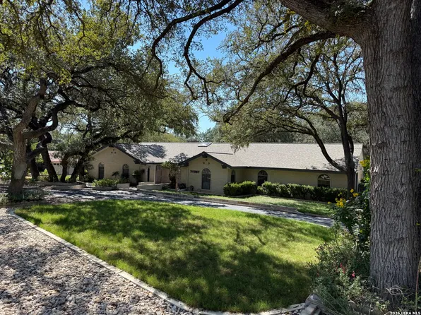 20387 Grass Creek Road, Garden Ridge, TX 78266