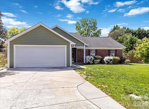 12100 Landing Green Dr Photo 1