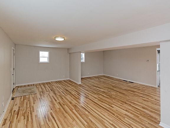 4th image of 253 Vliet Blvd
