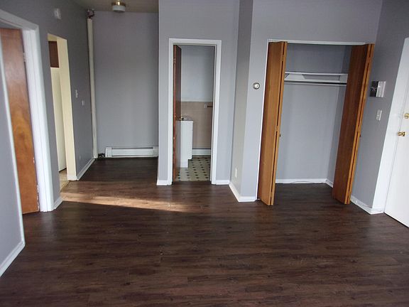 5th image of 425 Porter Ave APT 302
