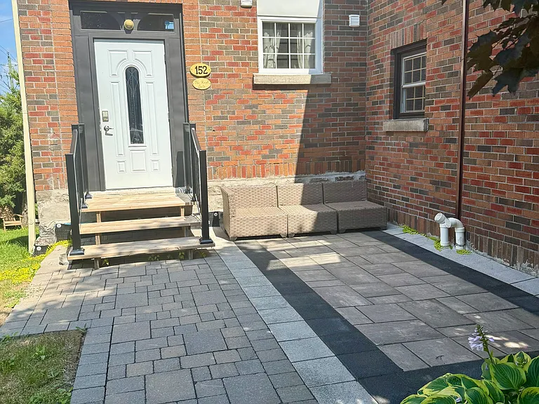 2 Mahaffy Ct #152 — Photo 2